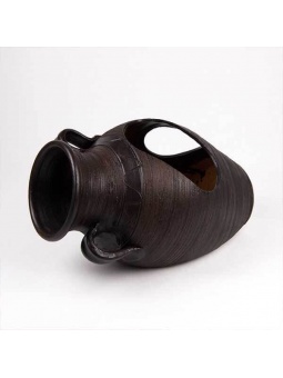 Czarna donica - podlaski dzbanek