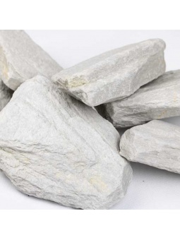 Szara kora do gabionu z bliska